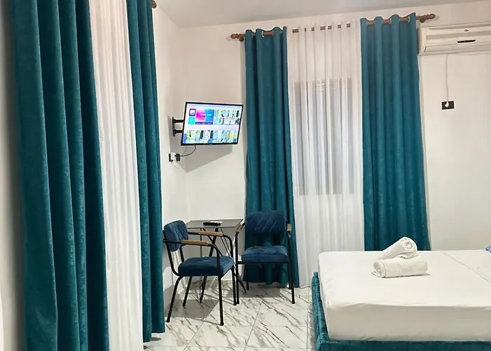 Restorant And Rooms Vellezerit Ndoj
