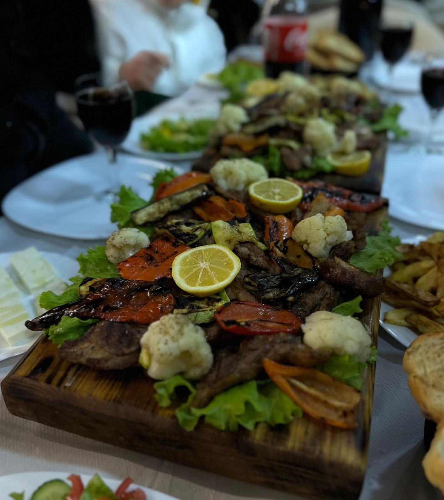 Hotel Restorant And Vellezerit Ndoj Draç